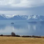 Kjorsvik Ovre Lägenhet Tornes